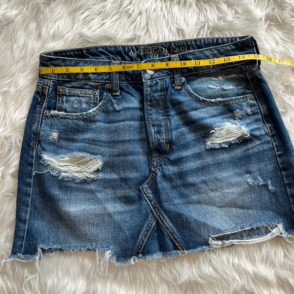 American Eagle Outfitters Womens Denim A Line Skirt Blue Distressed Frayed Hem 6 - Picture 3 of 6